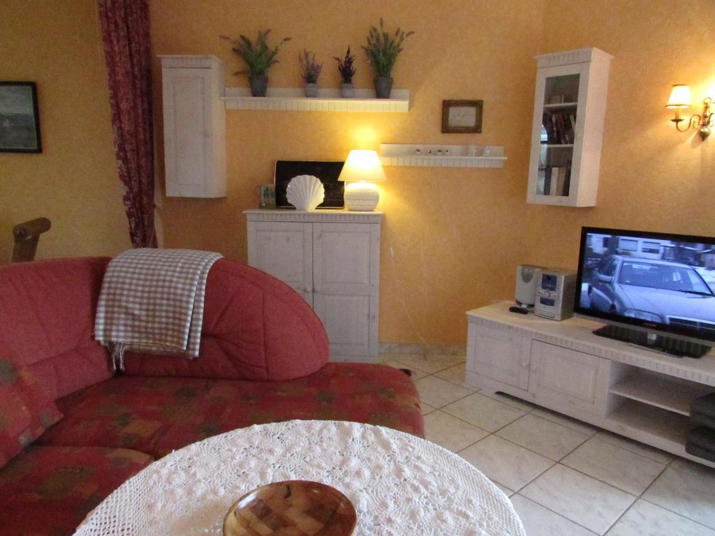 Nordsee "Haus Luttenblick" Whg.: Meeresrauschen Lägenhet Wyk auf Föhr Exteriör bild